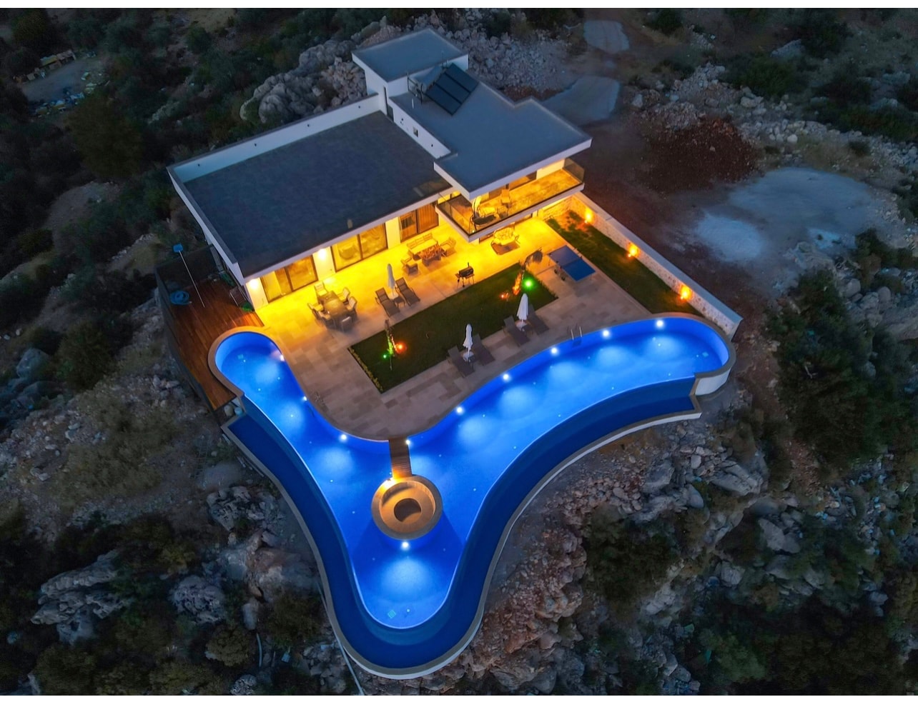 Villa Eclipse - View 2